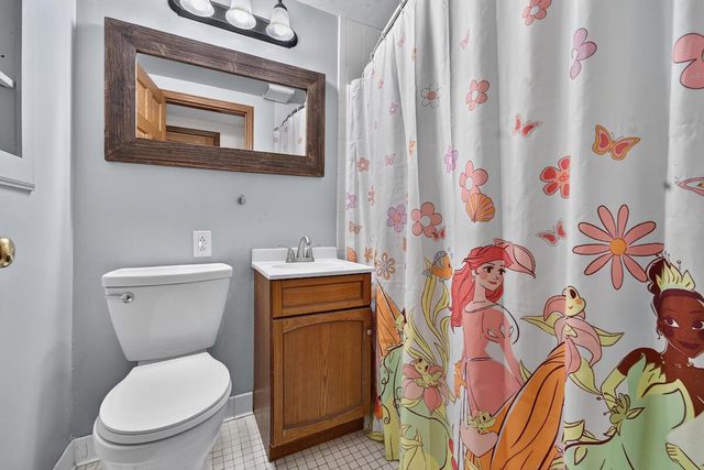 1708 N Colony AVENUE, Union Grove, WI 53182