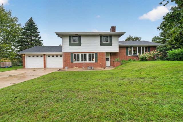 1708 N Colony AVENUE, Union Grove, WI 53182