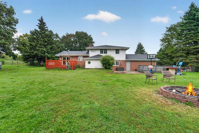 1708 N Colony AVENUE, Union Grove, WI 53182