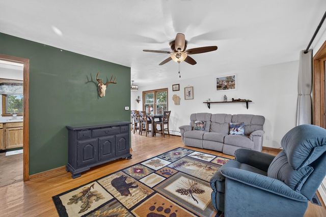 1708 N Colony AVENUE, Union Grove, WI 53182