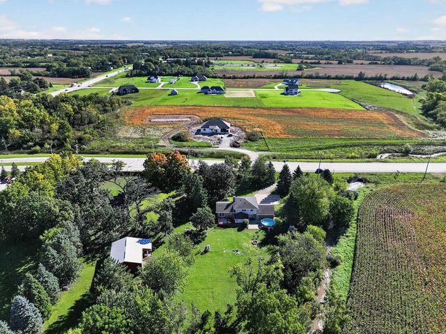 1708 N Colony AVENUE, Union Grove, WI 53182
