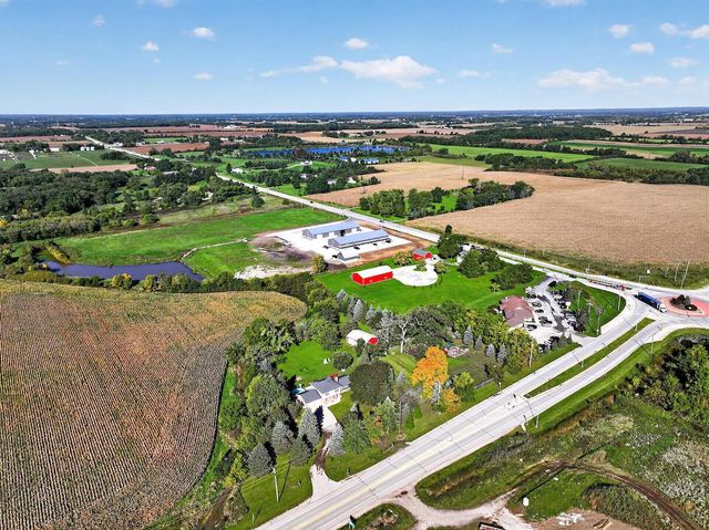1708 N Colony AVENUE, Union Grove, WI 53182