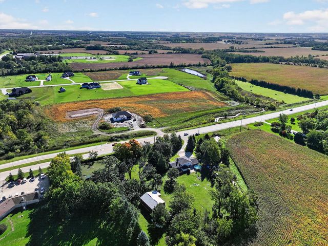 1708 N Colony AVENUE, Union Grove, WI 53182