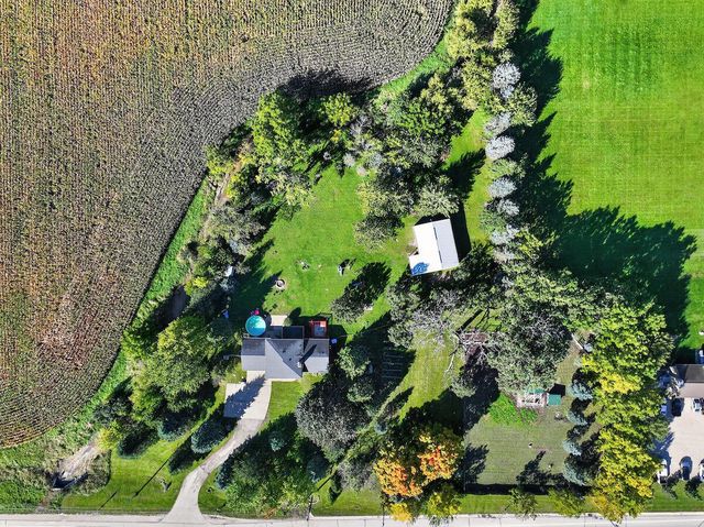 1708 N Colony AVENUE, Union Grove, WI 53182