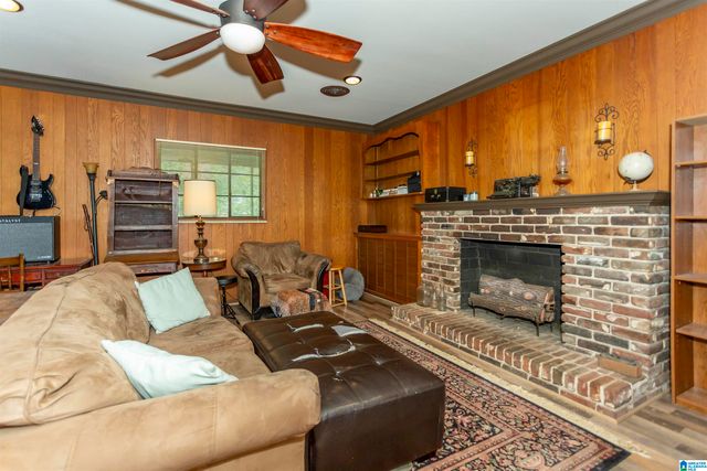 310 SOUTH PARKWAY, Hueytown, AL 35023