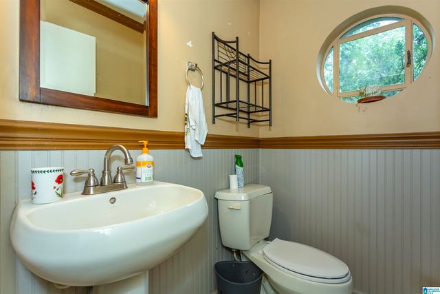 310 SOUTH PARKWAY, Hueytown, AL 35023