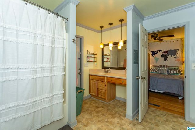 310 SOUTH PARKWAY, Hueytown, AL 35023