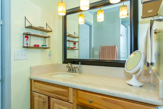 310 SOUTH PARKWAY, Hueytown, AL 35023