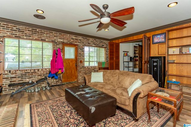 310 SOUTH PARKWAY, Hueytown, AL 35023