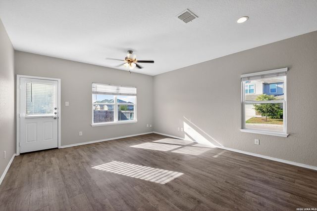 12904 Cicely, St Hedwig, TX 78152