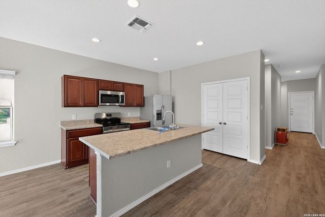 12904 Cicely, St Hedwig, TX 78152