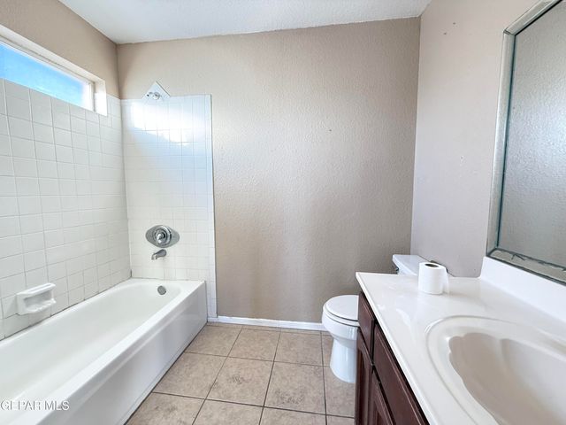 12004 Van Gogh Drive, El Paso, TX 79936