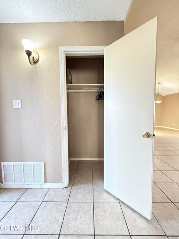 12004 Van Gogh Drive, El Paso, TX 79936