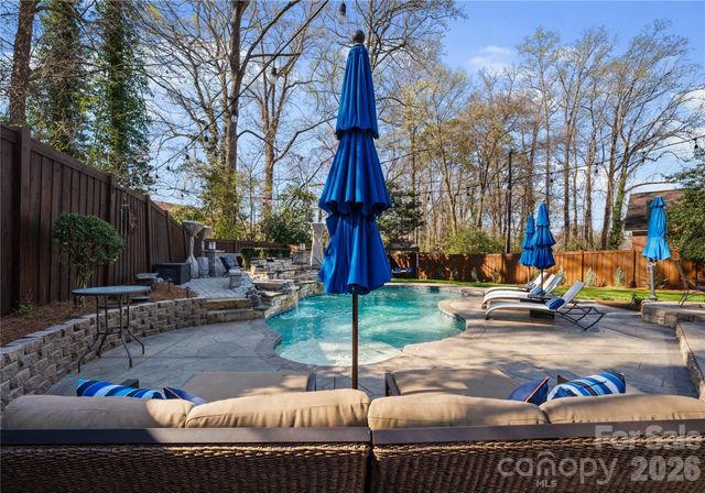 141 Sardis Lane, Charlotte, NC 28270