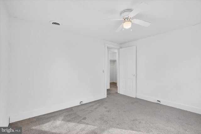 2147 CLOVERLEAF RD, Mount Joy, PA 17552