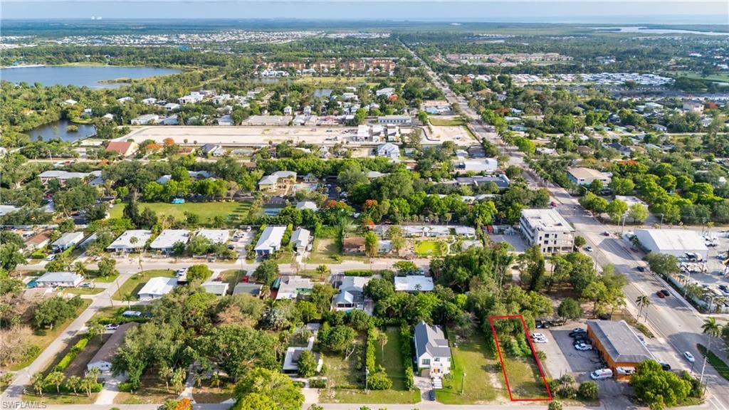 2960 Coco AVE, NAPLES, FL 34112 — photo 3