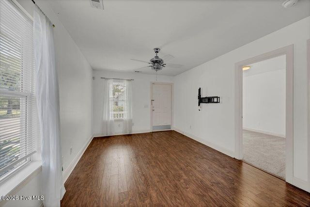 100 S 11th Street, Wilmington, NC 28401