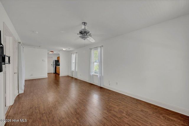 100 S 11th Street, Wilmington, NC 28401