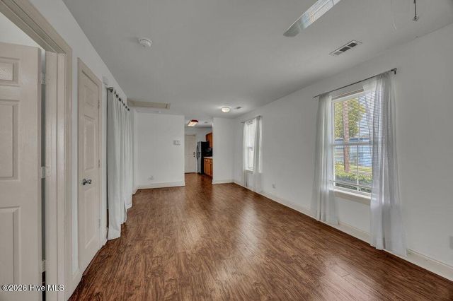 100 S 11th Street, Wilmington, NC 28401