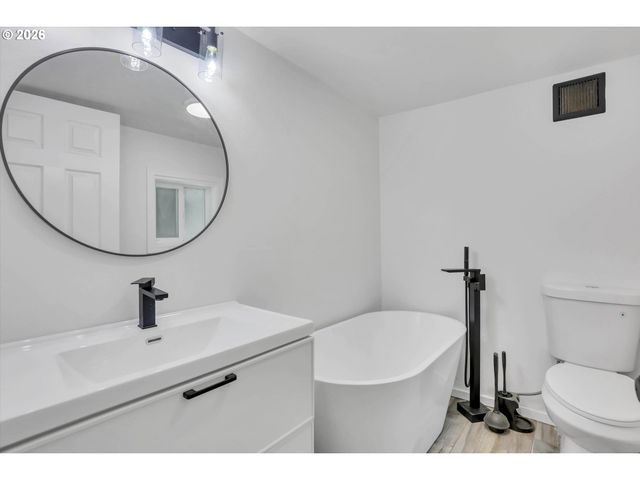 4009 Ne GRAND Ave, Portland, OR 97212