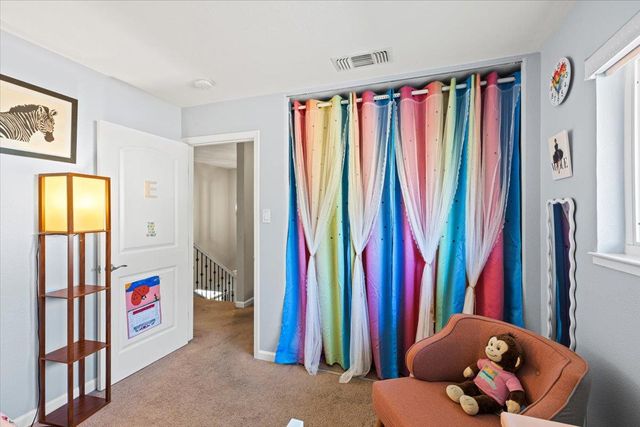 6821 Will Rogers Dr, Fair Oaks, CA 95628