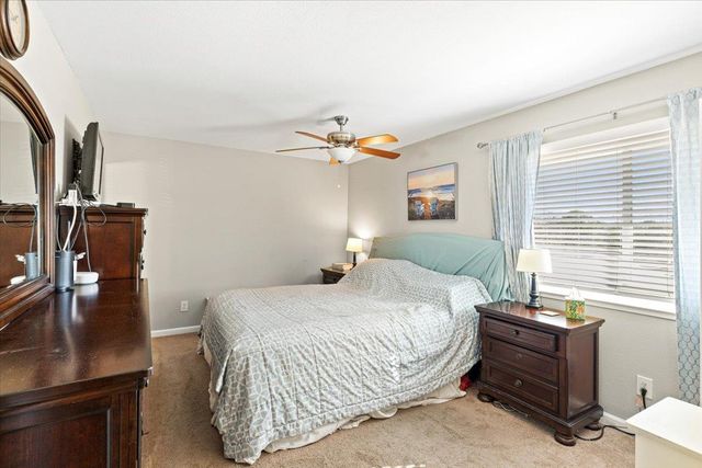 6821 Will Rogers Dr, Fair Oaks, CA 95628