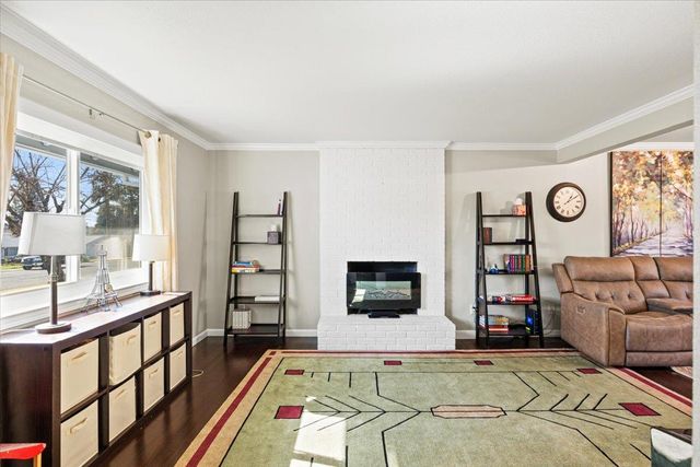 6821 Will Rogers Dr, Fair Oaks, CA 95628