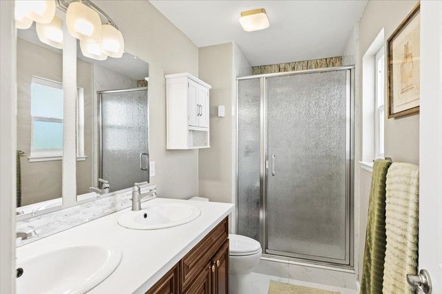 6821 Will Rogers Dr, Fair Oaks, CA 95628