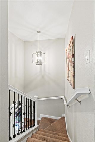 6821 Will Rogers Dr, Fair Oaks, CA 95628