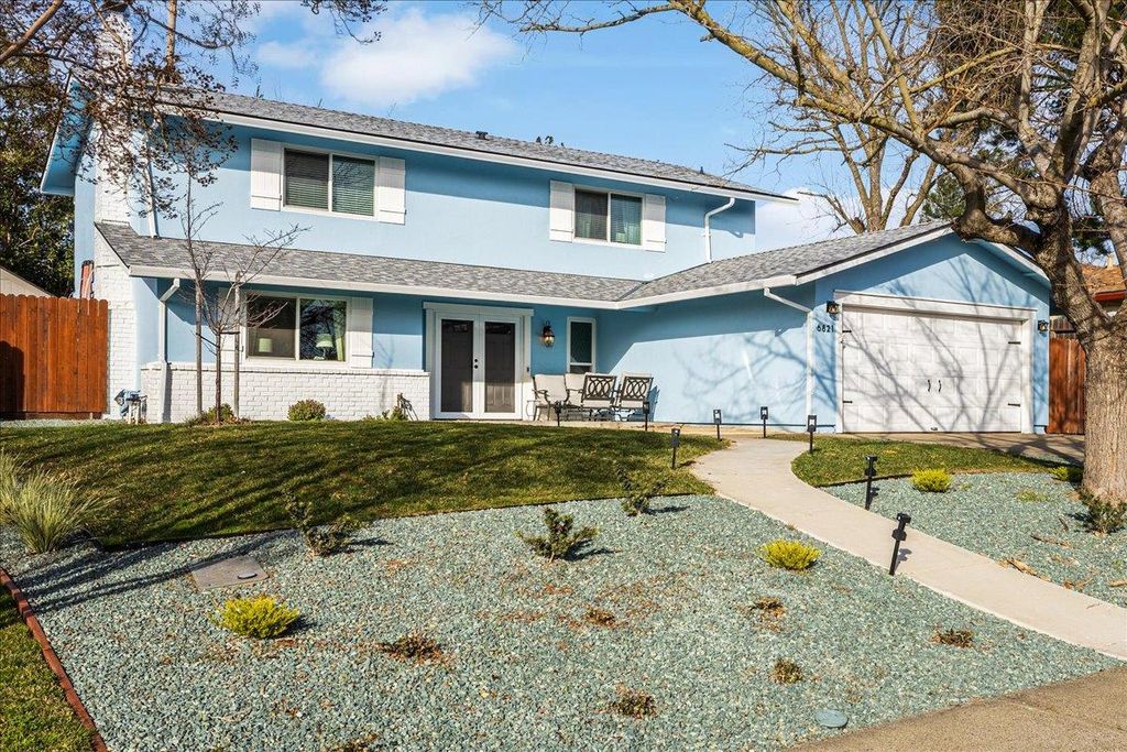 6821 Will Rogers Dr, Fair Oaks, CA 95628