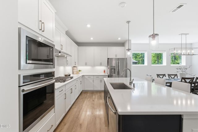 3413 Mission Olive Place, New Hill, NC 27562