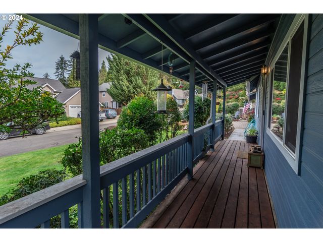 127 DEATON Ct, Canyonville, OR 97417