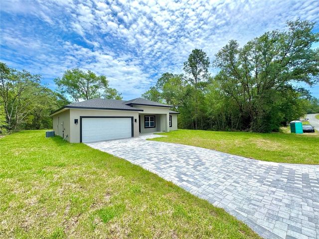 11789 N PROVIDENCE WAY, Citrus Springs, FL 34433