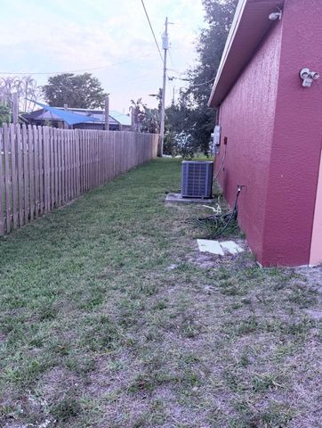 1886 SE Gifford Street, Port St. Lucie, Port St Lucie, FL 34952