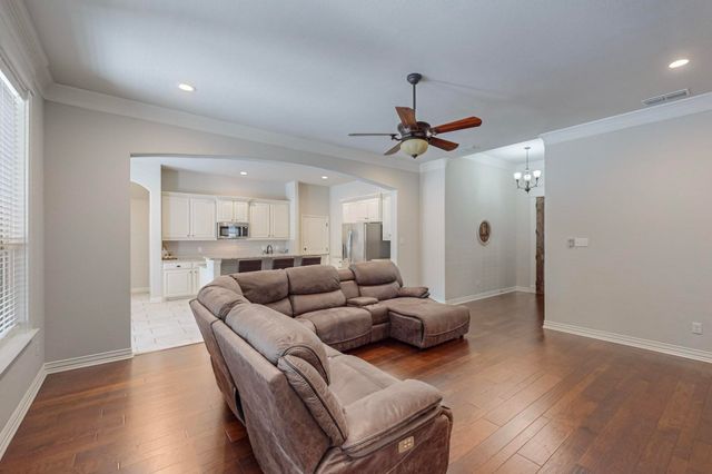 160 Melbourne Drive, Willow Park, TX 76087