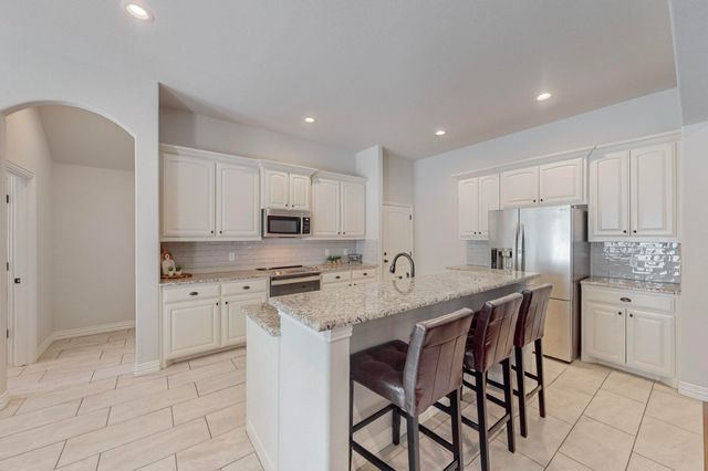 160 Melbourne Drive, Willow Park, TX 76087