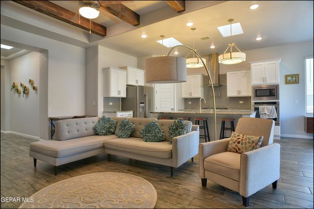 7373 CIMARRON GAP Drive, El Paso, TX 79911