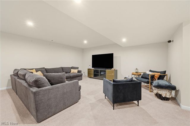 492 Prestwick Path, Painesville Twp, OH 44077
