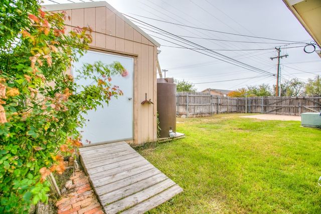 601 Van Zandt St, San Angelo, TX 76905