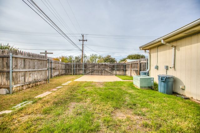 601 Van Zandt St, San Angelo, TX 76905