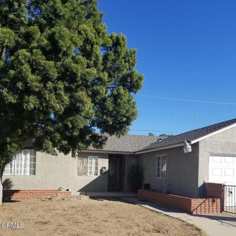 621 La Canada Avenue, Oxnard, CA 93033