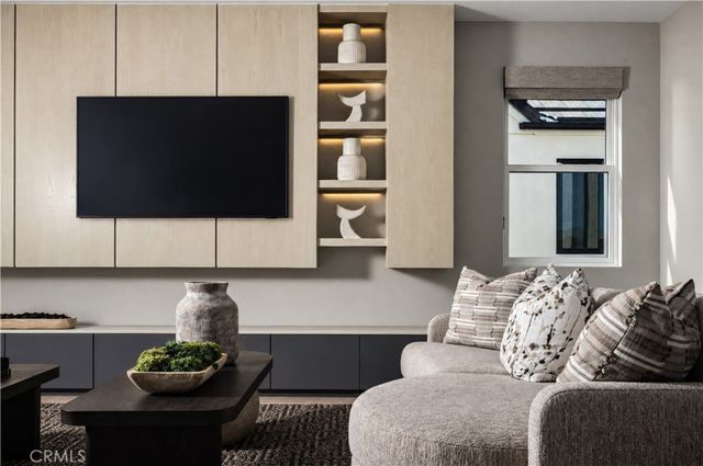 421 Mila, Irvine, CA 92618