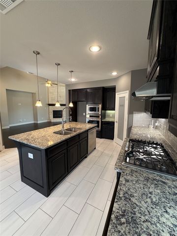 9920 Pikes Peak Place, Little Elm, TX 75068