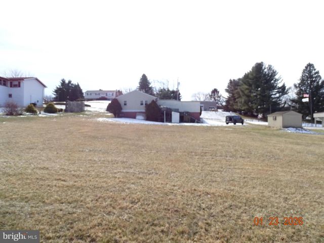 1091 VALLEY VIEW RD, York, PA 17406