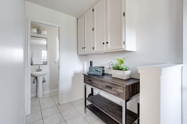 11891 Brookglen Drive, Saratoga, CA 95070