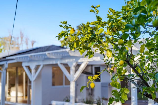 11891 Brookglen Drive, Saratoga, CA 95070