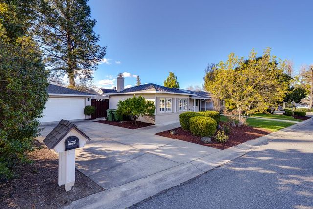 11891 Brookglen Drive, Saratoga, CA 95070