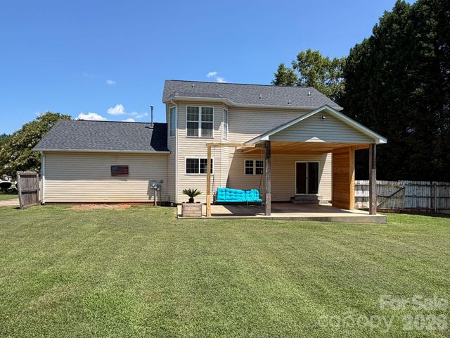 1072 Fox Chase Court, Salisbury, NC 28146
