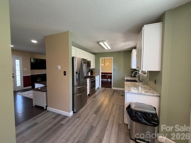 1072 Fox Chase Court, Salisbury, NC 28146