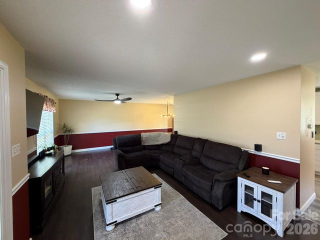 1072 Fox Chase Court, Salisbury, NC 28146